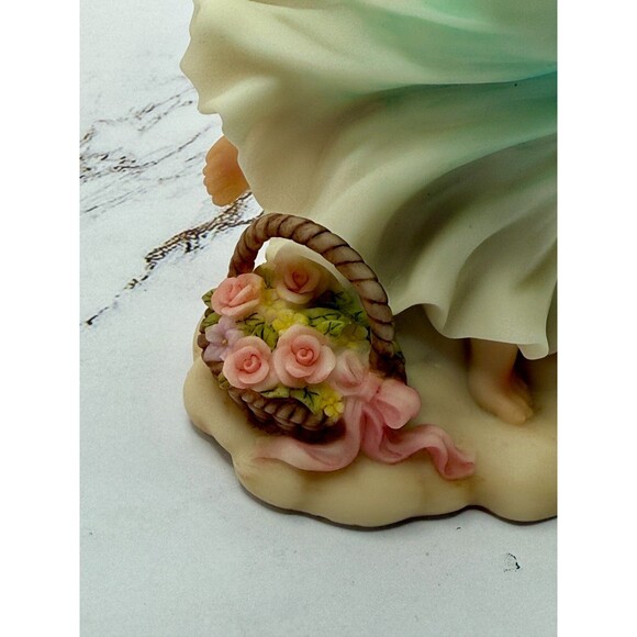 Seraphim Classics “Chelsea" Summer’s Delight” Angel Figurine by Roman #78048 - Picture 15 of 16